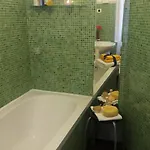 Il Riposo Del Guerriero Gênes